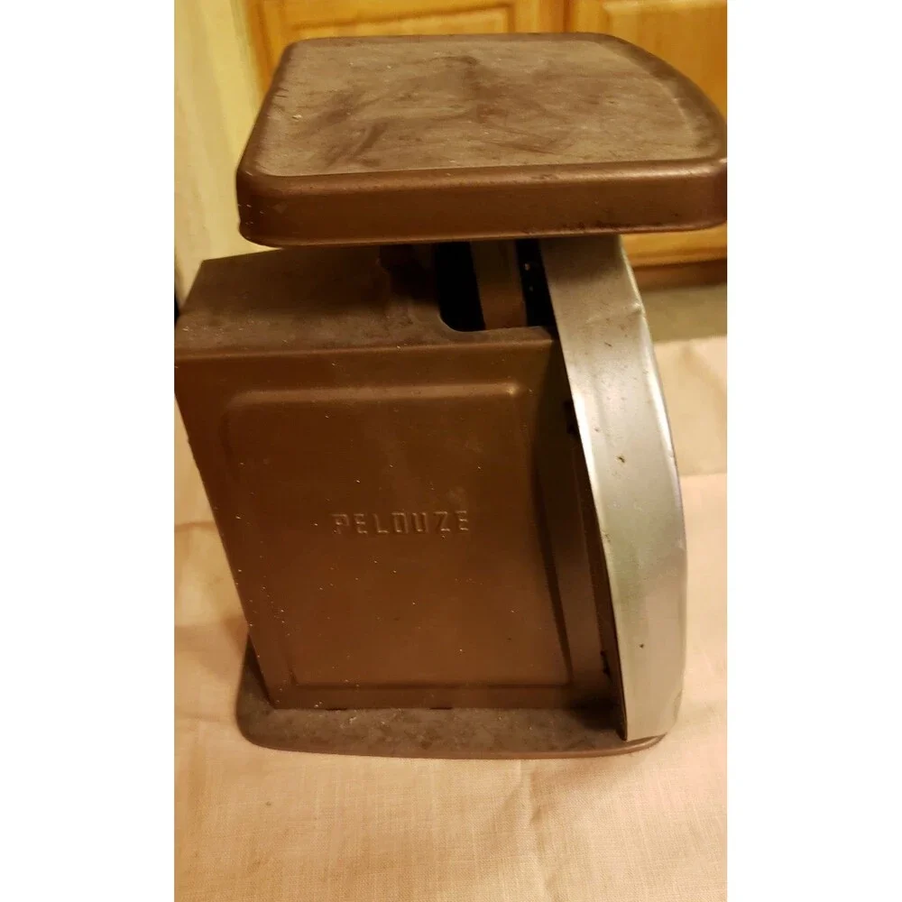 Vintage pelouze kitchen scale Pelouze Monarch Y Line Model 50 Lbs by 2 oz